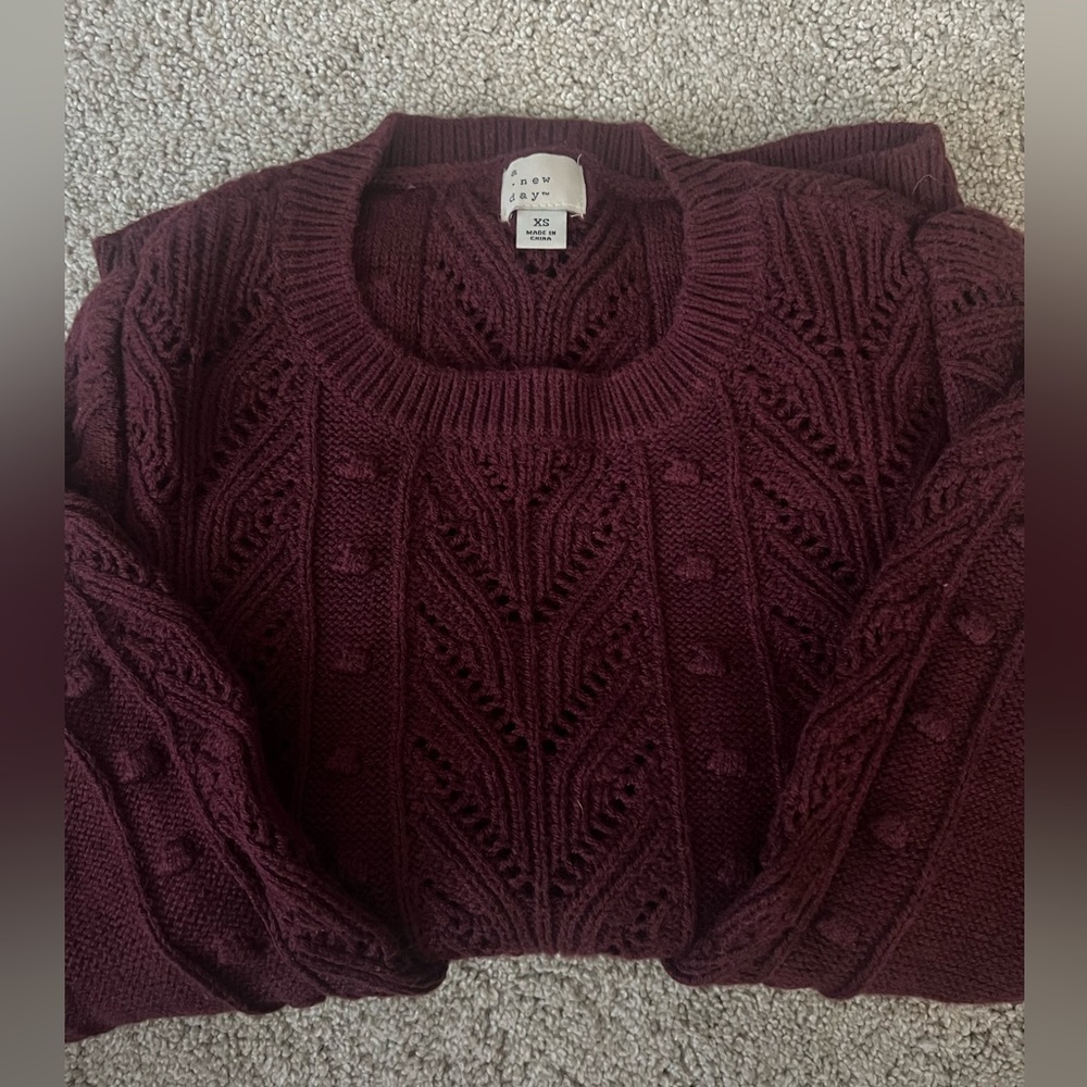 LOFT MAROON KNIT SWEATER SIZE XS